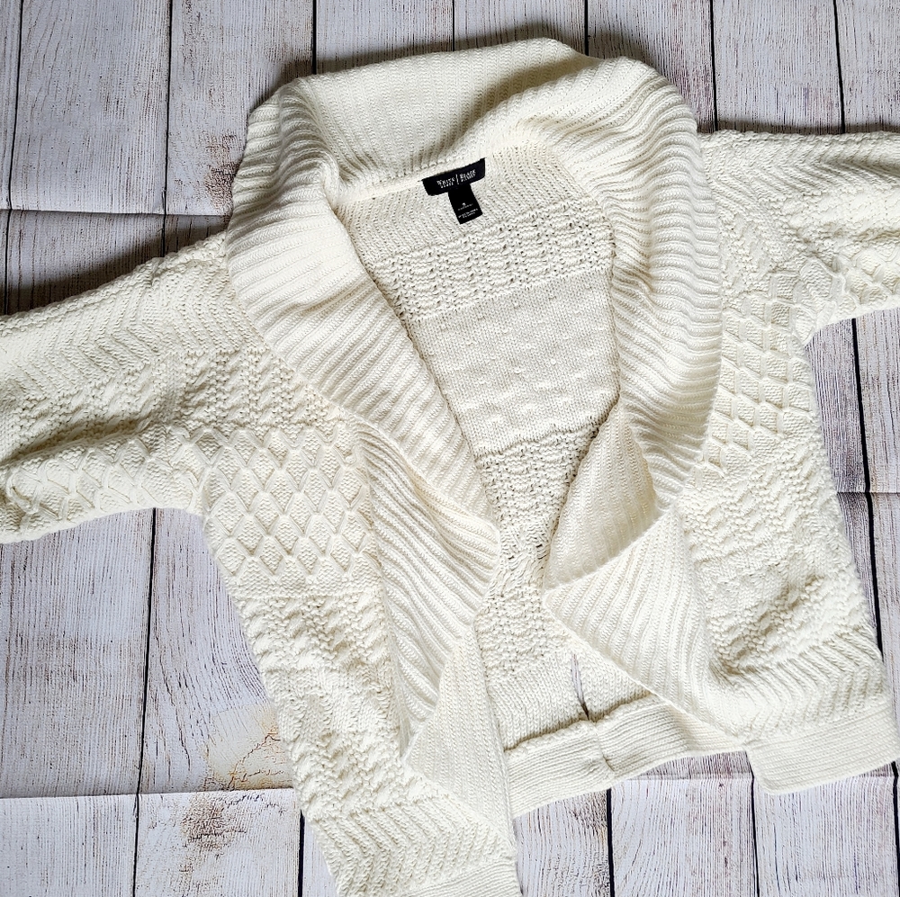 Knitted Short Sleeve Cardigan